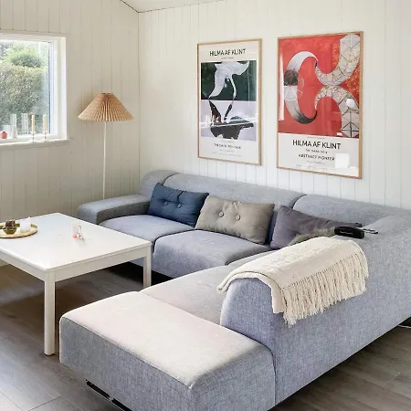 Family In Holiday home *