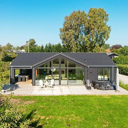 Family In Juelsminde (Hedensted)